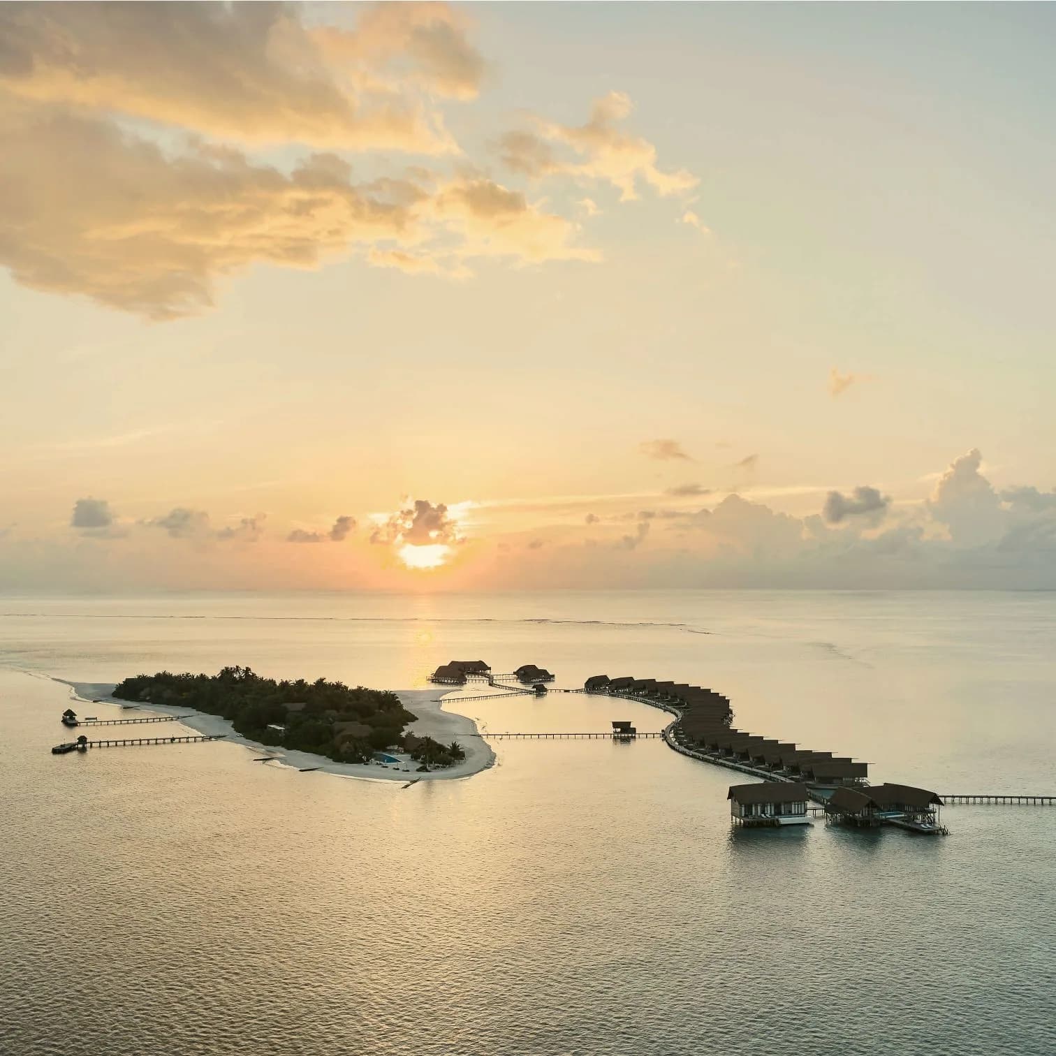 COMO Cocoa Island, hero, South Malé Atoll, Maldives, afternoon light over the lagoon