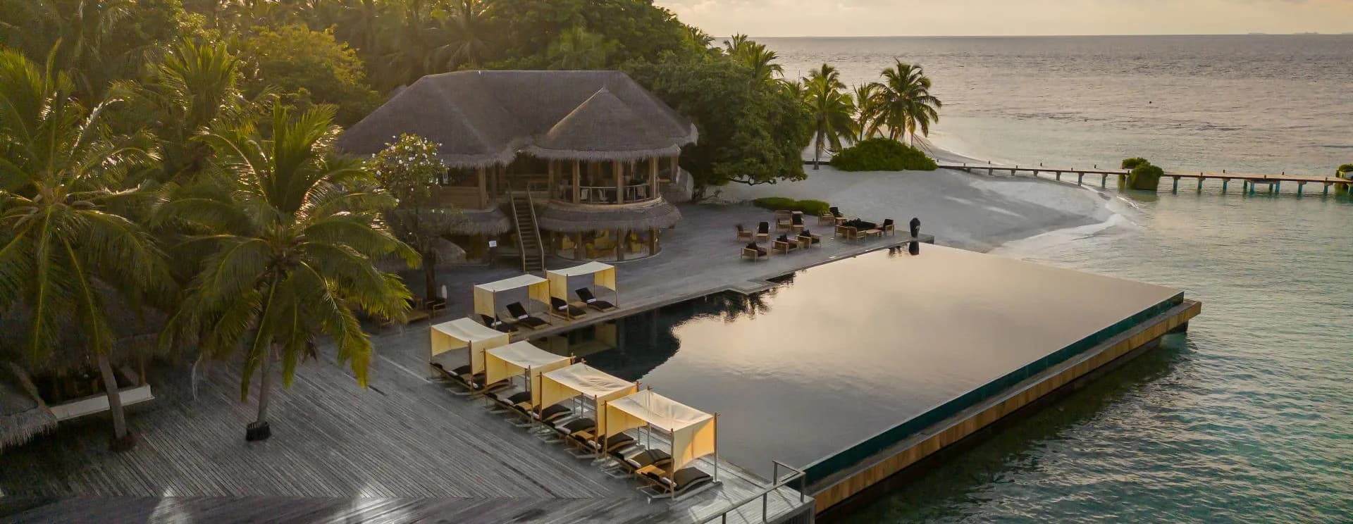 Coco Bodu Hithi, hero, North Malé Atoll, Maldives, afternoon light over the lagoon