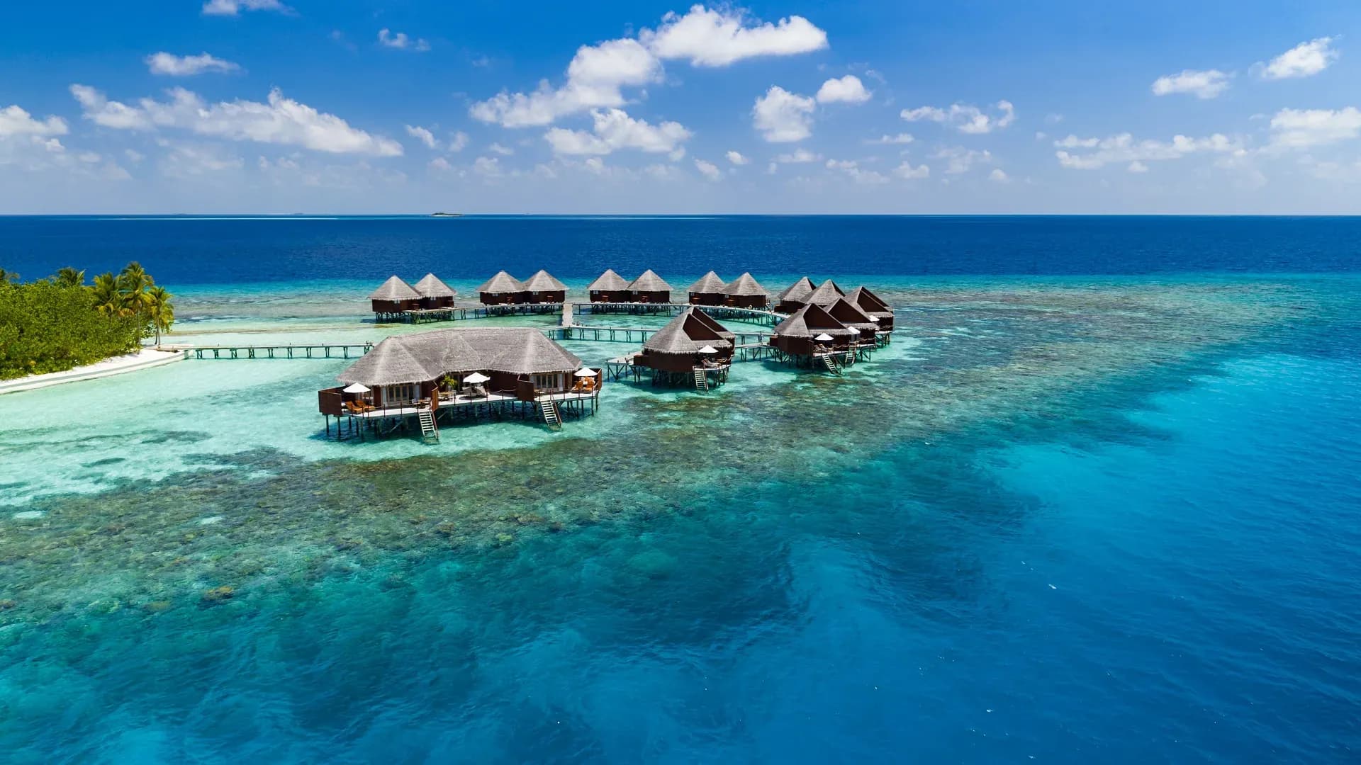 Mirihi Island Resort, hero, Alif Dhaal (South Ari) Atoll, Maldives, afternoon light over the lagoon