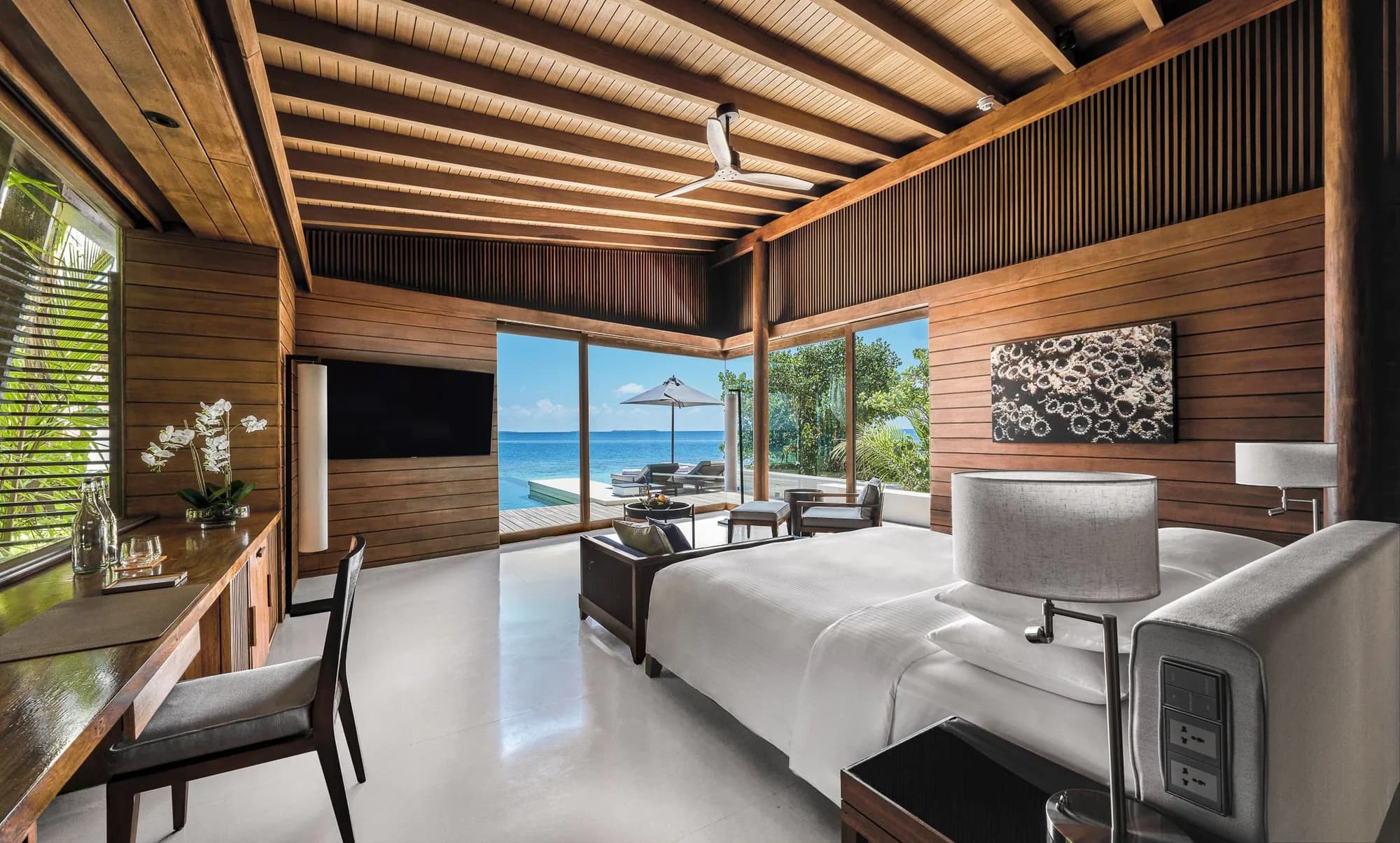 maldives honeymoon, Maldives, The case for the beach-pool villa instead