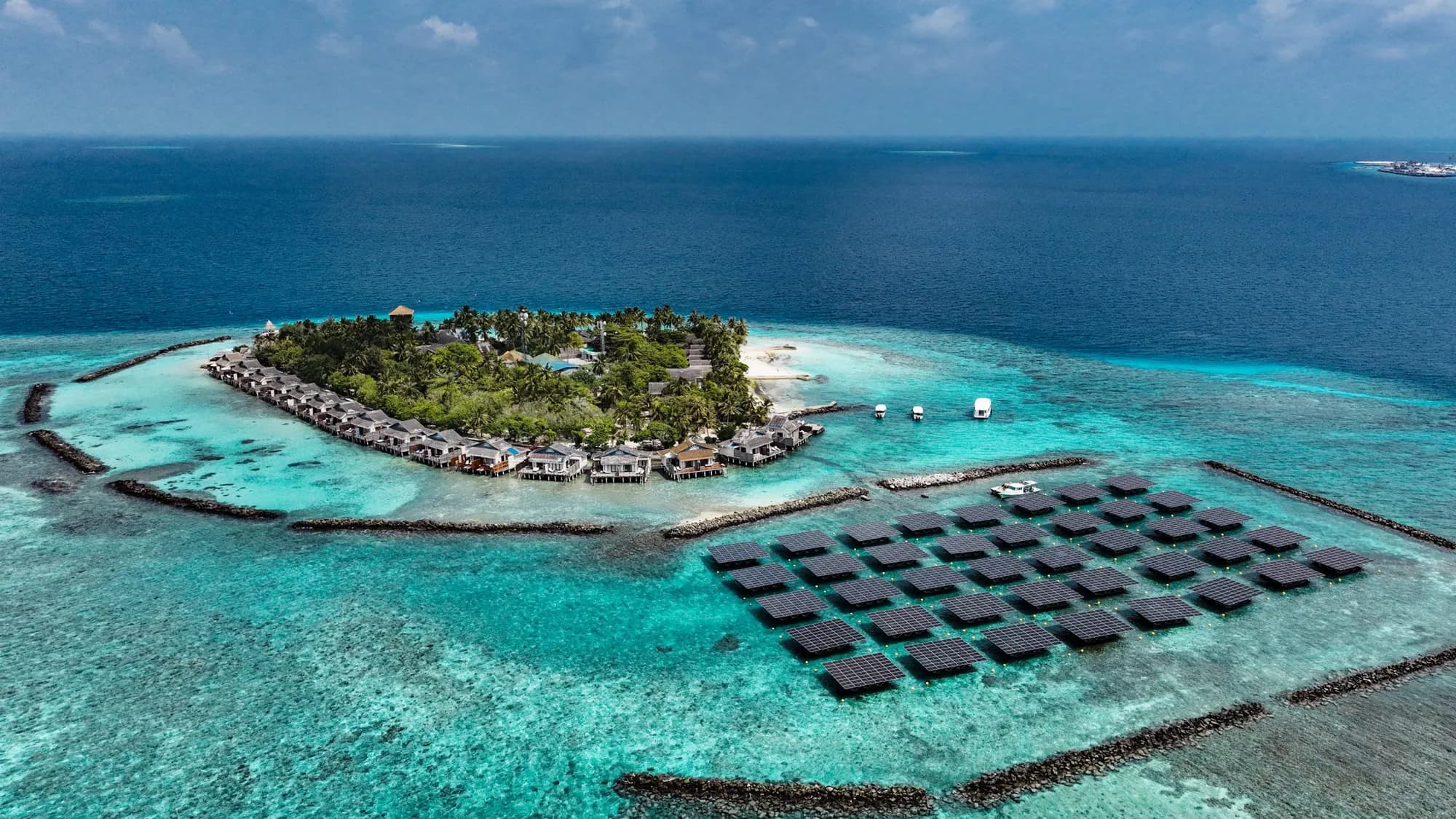 Taj Coral Reef Resort & Spa, hero, North Malé Atoll, Maldives, afternoon light over the lagoon