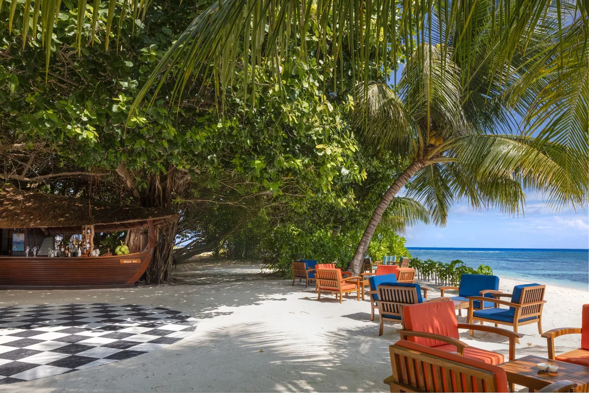 Adaaran Prestige Vadoo, villa overwater, South Malé Atoll, Maldives, Sunset Water Villa at the western-facing configuration.