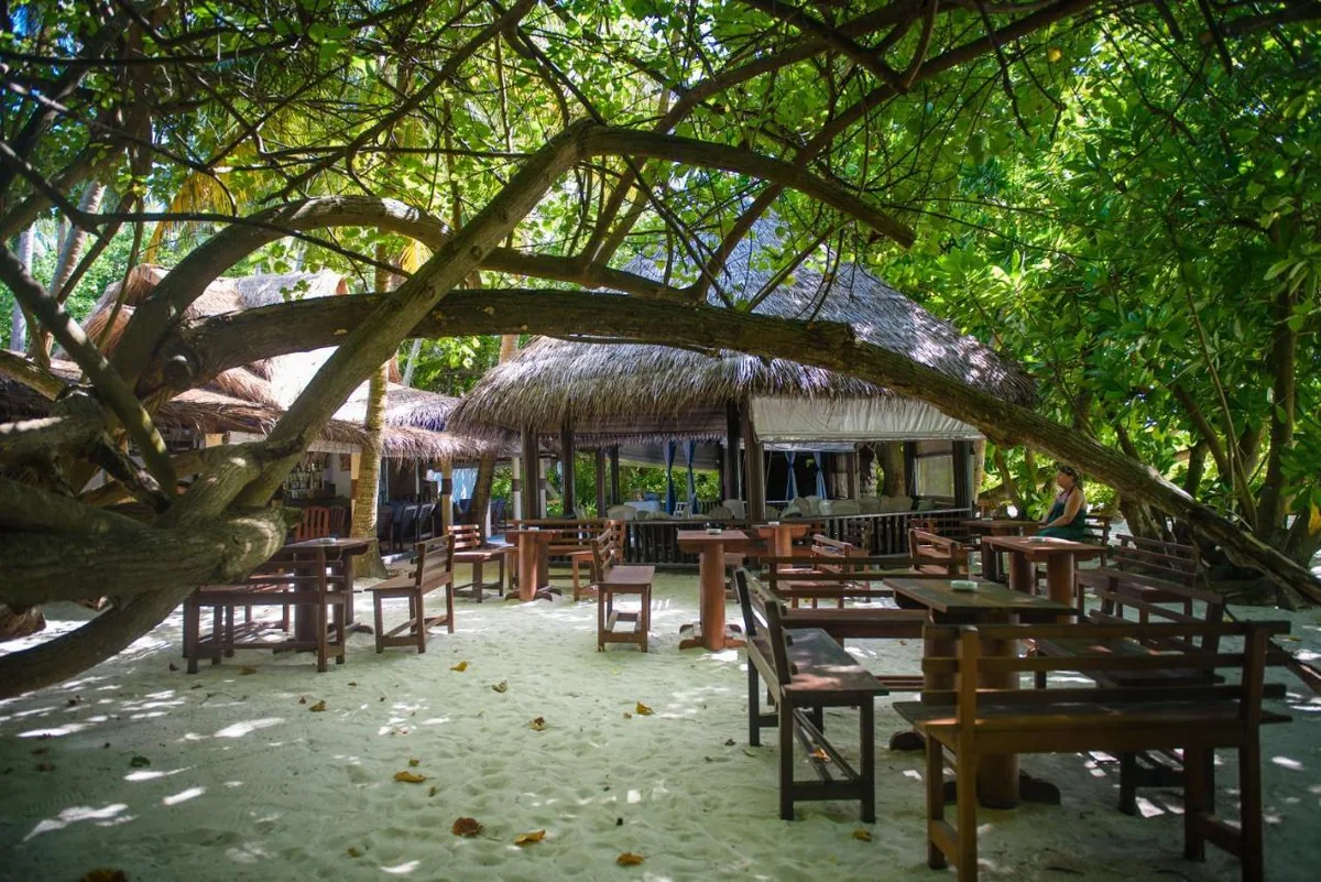 Biyadhoo Island Resort, villa beach, South Malé Atoll, Maldives, Deluxe Beach Bungalow at the perimeter configuration.