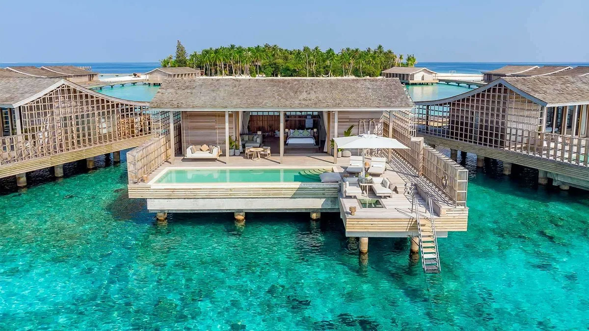 Kudadoo Maldives Private Island, villa overwater, Lhaviyani Atoll, Maldives, Ocean Residence at the over-water lagoon platform configuration.