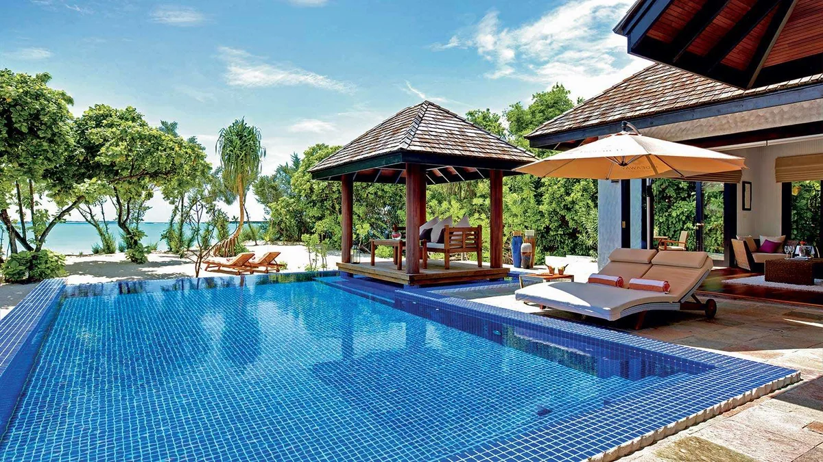 Lily Beach Resort & Spa, villa overwater, Alif Dhaal (South Ari) Atoll, Maldives, Sunset Water Villa with Pool, the lagoon-side premium-AI configuration.