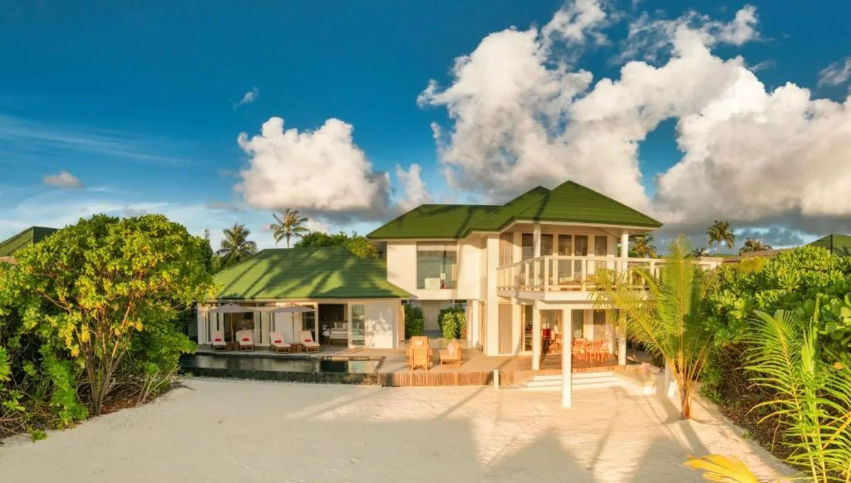 Siyam World Maldives, Three Bedroom Beach Residence with Pool, two-storey beachfront pavilion with green-tile pitched roofs and beachfront infinity pool, Noonu Atoll, Maldives