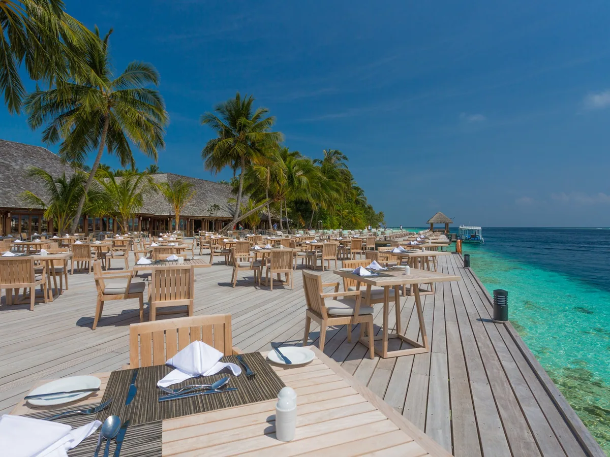 Vilamendhoo Island Resort & Spa, villa beach, Alif Dhaal (South Ari) Atoll, Maldives, Jacuzzi Beach Villa, the quieter southern-end configuration.